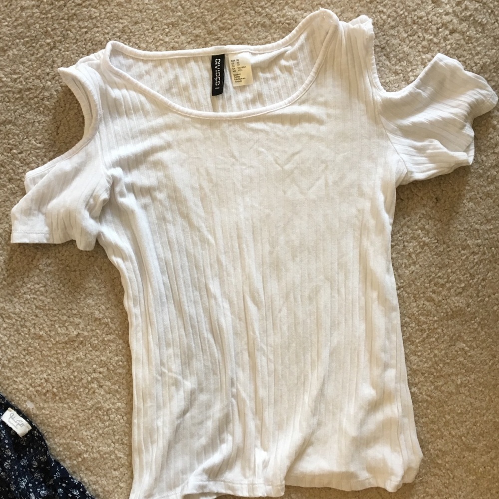 White exposed shoulder ribbed top